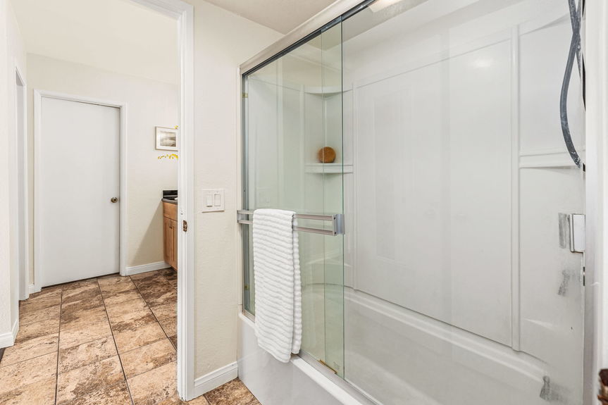 19-web-or-mls-2920-briarwood-rd-i-1