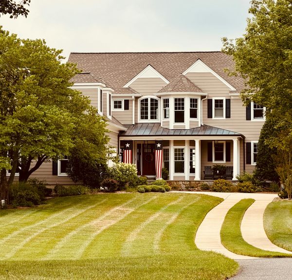 The Move-Up Buyer's Playbook: How to Sell and Buy at the Same Time in the North Hills