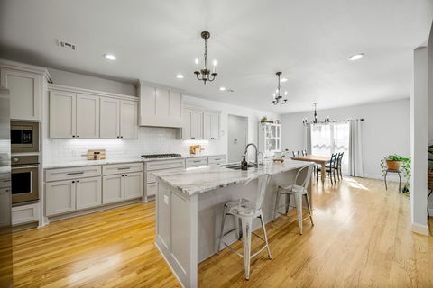 24-web-or-mls-QC-03847-min