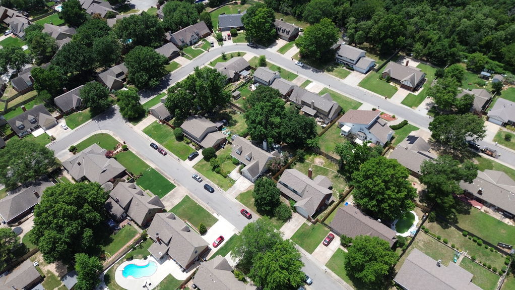 33-web-or-mls-DJI_0104