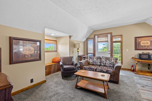 42-web-or-mls-755-co-rd-210