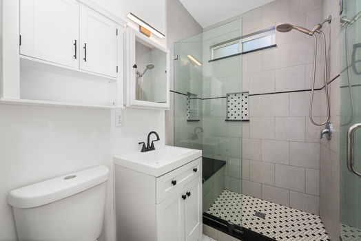 173 Santa Ana Ave Long Beach-large-028-041-DSC 7805-1499x1000-72dpi