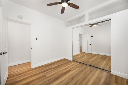 173 Santa Ana Ave Long Beach-large-034-027-DSC 7824-1498x1000-72dpi