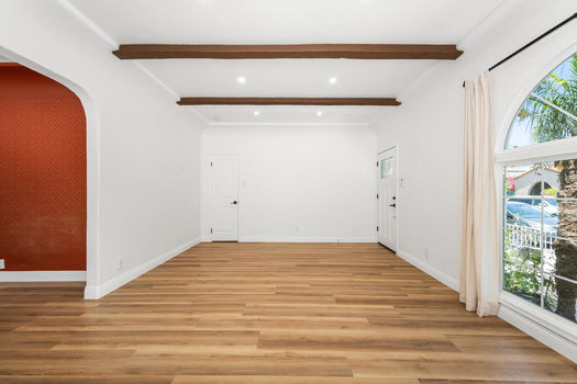 173 Santa Ana Ave Long Beach-large-045-022-DSC 7863-1500x1000-72dpi