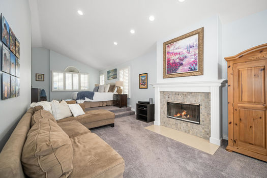 229 Covina Ave Long Beach CA-large-020-074-DSC 0456-1500x1000-72dpi