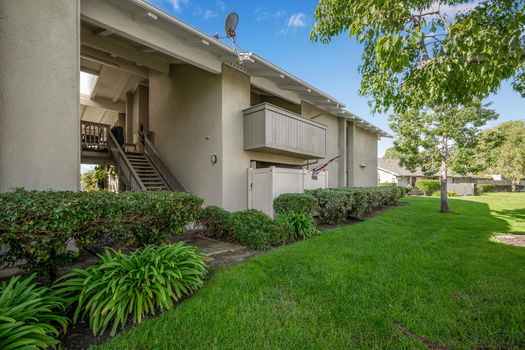 8777 Tulare Dr Unit 411H-large-006-024-DSC 4448Edit-1500x1000-72dpi