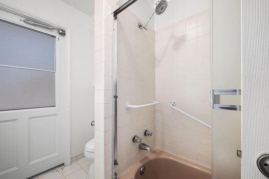 DSC 2995-044-029-1500x1000