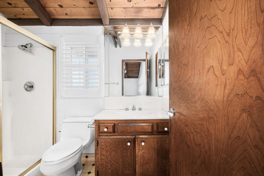 DSC 3033-058-092-1500x1000