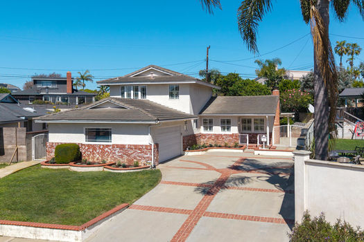 Drone 1 of 26s-002-085-1500x1000