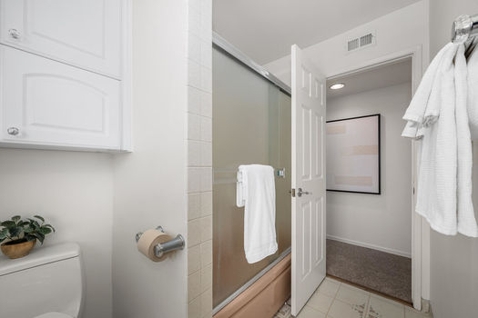 1135 Catalina Ave Seal Beach-large-130-123-DSC 1639-1500x1000-72dpi