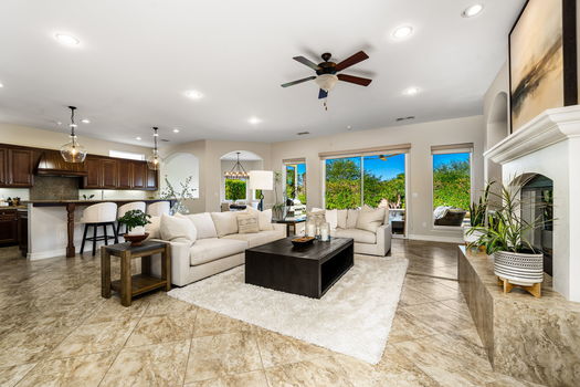 23-57598 Barristo Circle La Quinta 023