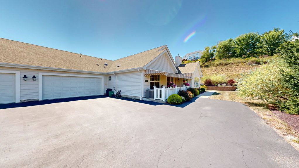 371-Saddlebrook-Rd-08312025_200026