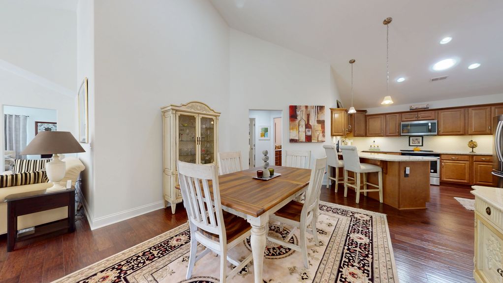 DRM5_371-Saddlebrook-Rd-08312025_190747