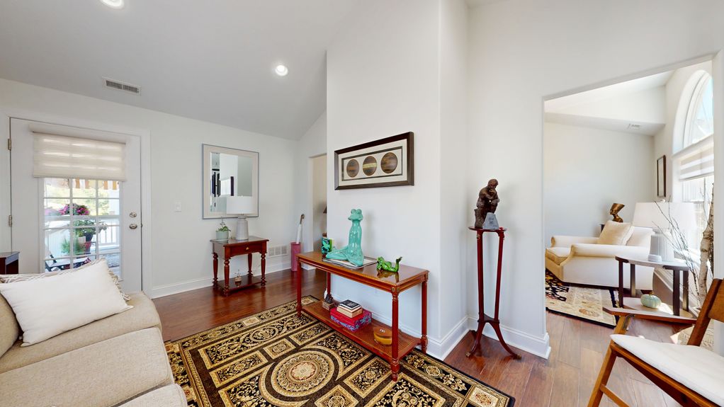 Den2_371-Saddlebrook-Rd-08312025_185745