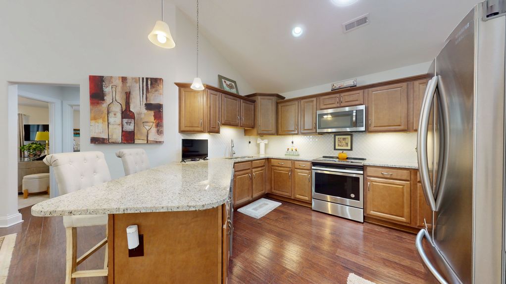 KIT_371-Saddlebrook-Rd-08312025_191223