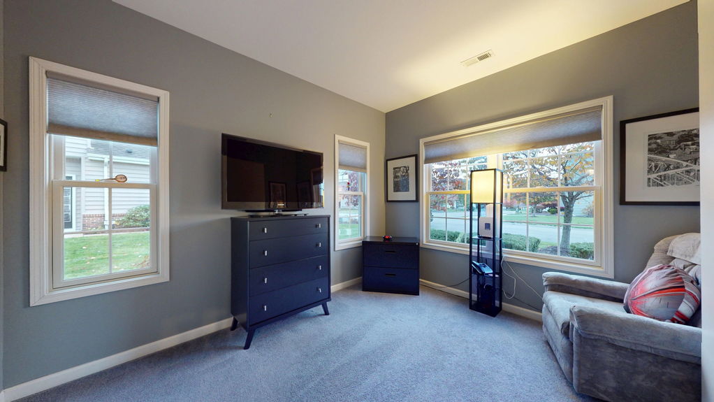 36-web-or-mls-553-Pioneer-10252025_144835