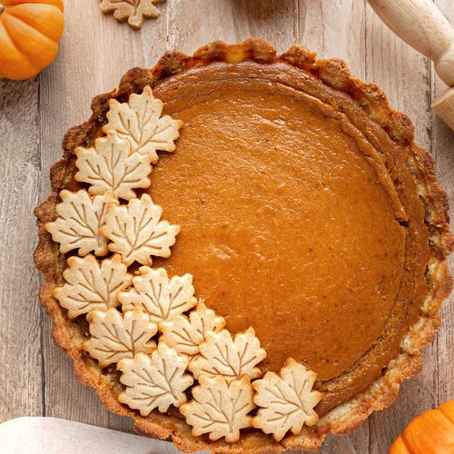 Cozy & Delicious: Simple Thanksgiving Recipes to Bring to the Table