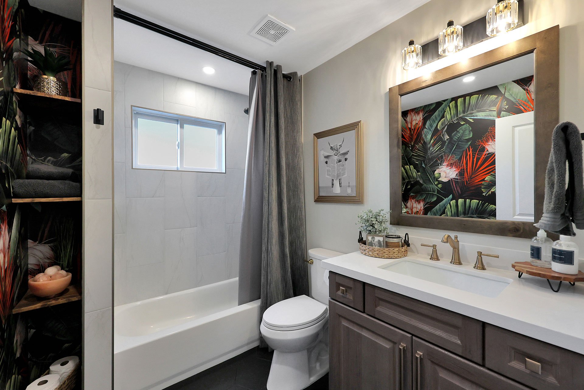 3832-E-YUCCA-ST_AFTER_BATH-A