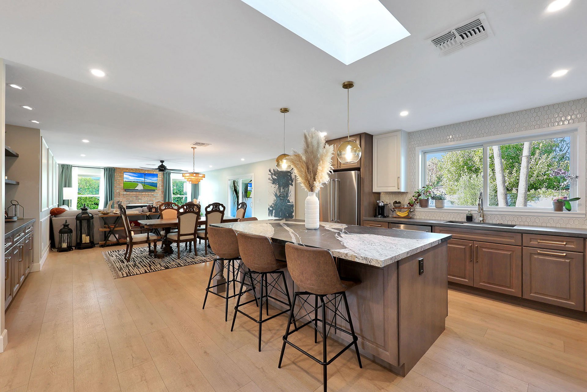 3832-E-YUCCA-ST_AFTER_KITCHEN-2