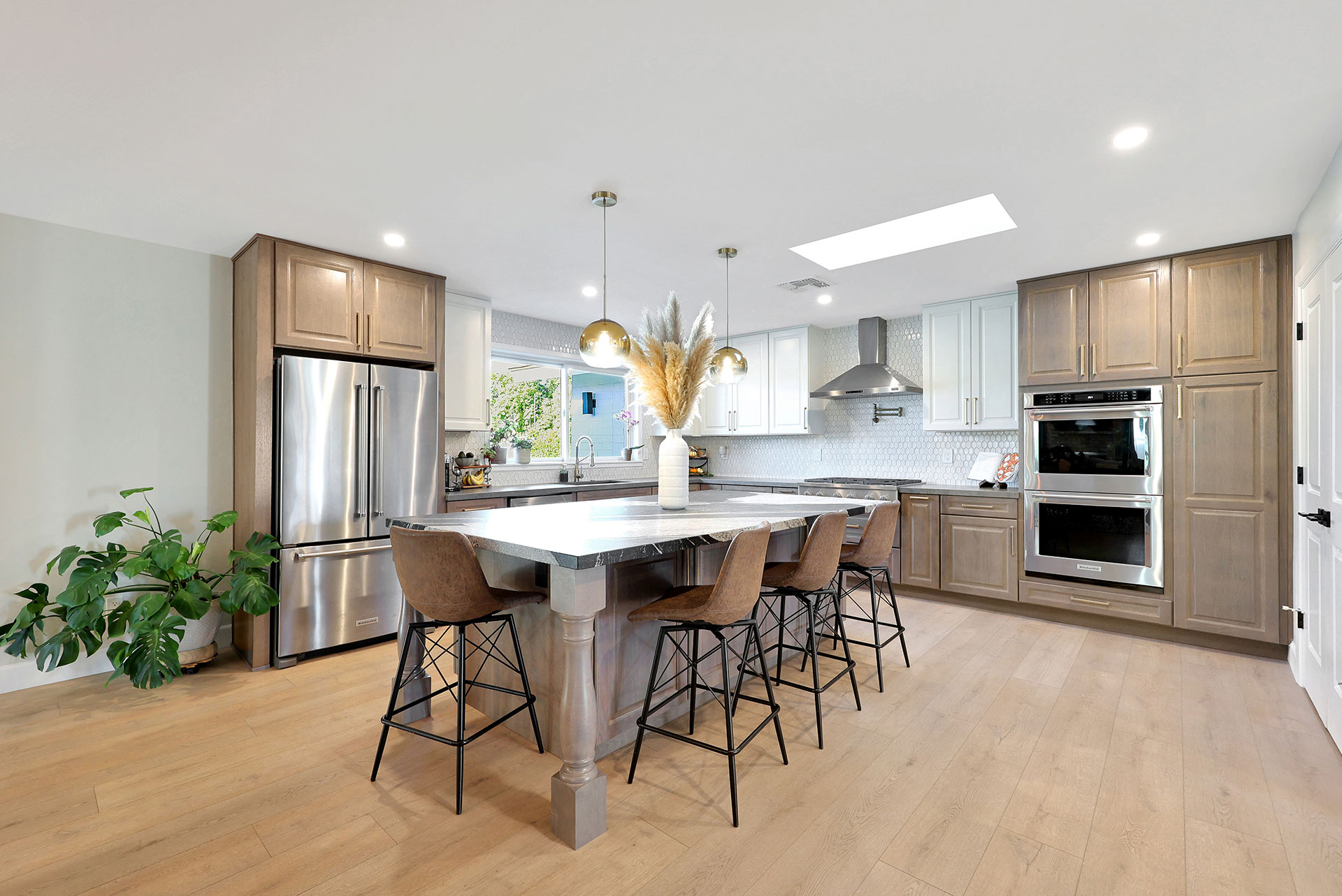 3832-E-YUCCA-ST_AFTER_KITCHEN