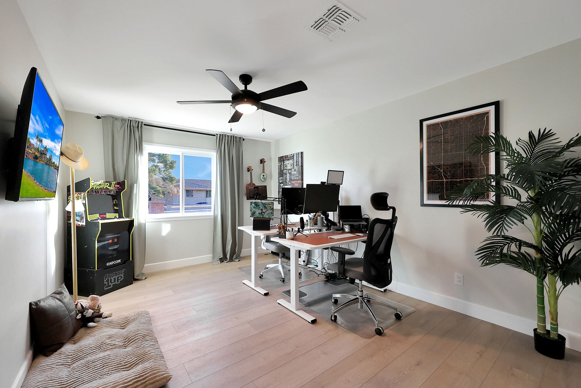 3832-E-YUCCA-ST_AFTER_OFFICE