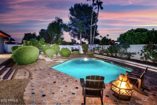 5001 E Redfield Rd_pool