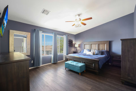 5030 W DESERT LN_bed