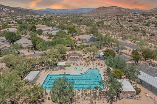 3315 W FLORIMOND RD_community pool