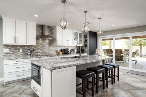 20-4434 E Beck Ln (20 of 52)