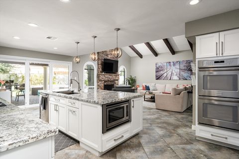 22-4434 E Beck Ln (22 of 52)