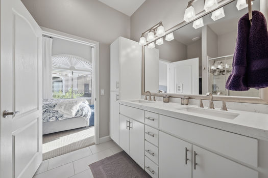 11640 N TATUM BLVD #3089 bathroom 1