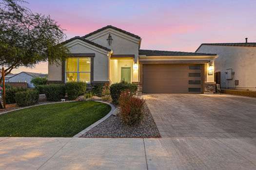 01 24530 N 18TH WAY
