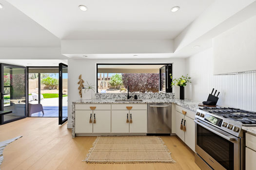 5810 E FRIESS DR SCOTTSDALE 10