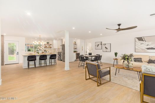 04 6748 E DREYFUS AVE_kitchen and living room