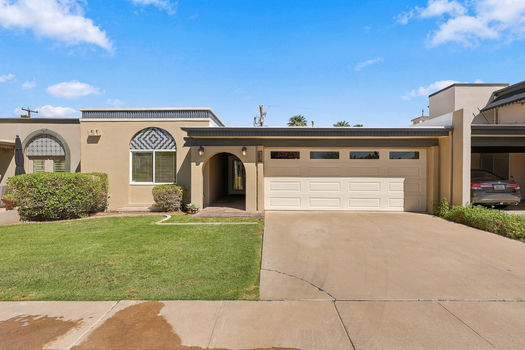06 2606 E CRITTENDEN LN_front