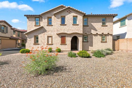 06 4636 E BECK LN_front