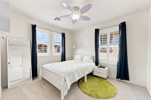 09 4636 E BECK LN_bed 1