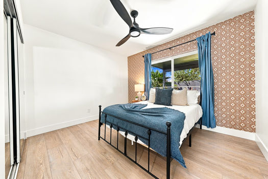 24 6748 E DREYFUS AVE_bed