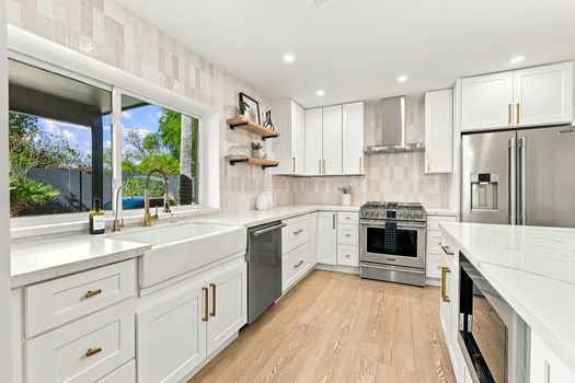 6748 E DREYFUS AVE_kitchen2