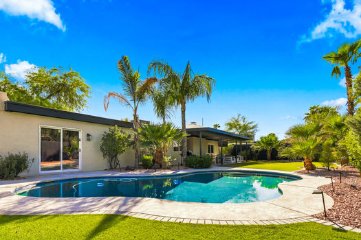 6748 E DREYFUS AVE_pool