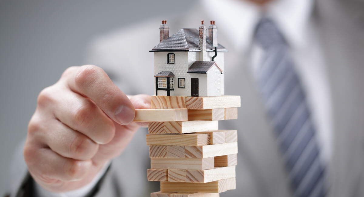 The Fine Print On HOA Rules Buyers Often Miss