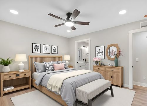 7598 Lake Park Ave-25_staged