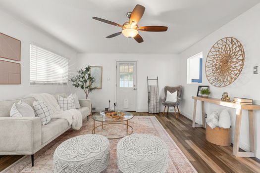 24-web-or-mls-4860 E Kansas Dr-24