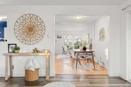 26-web-or-mls-4860 E Kansas Dr-26