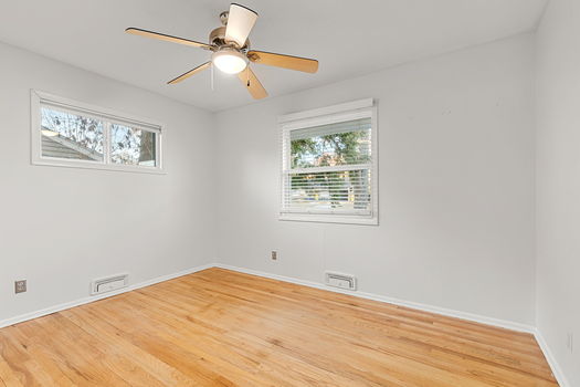 37-web-or-mls-4860 E Kansas Dr-37