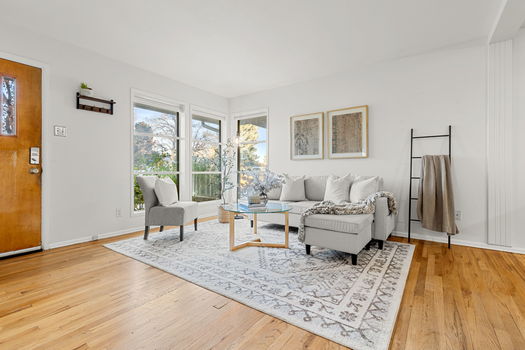 8-web-or-mls-4860 E Kansas Dr-8