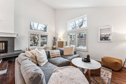 10-010-7701-S-Hill-Dr