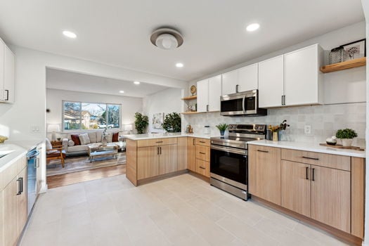 16-013-3307-Teller-St