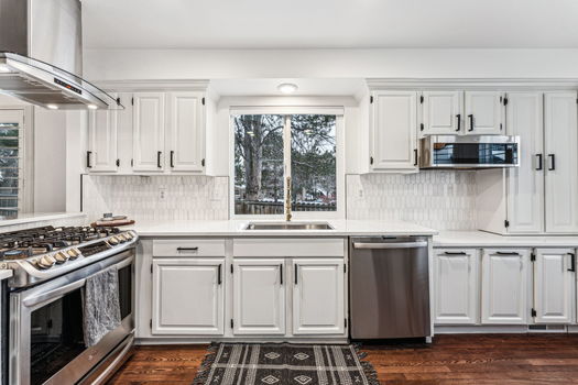 16-016-7701-S-Hill-Dr