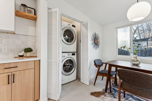 19-016-3307-Teller-St